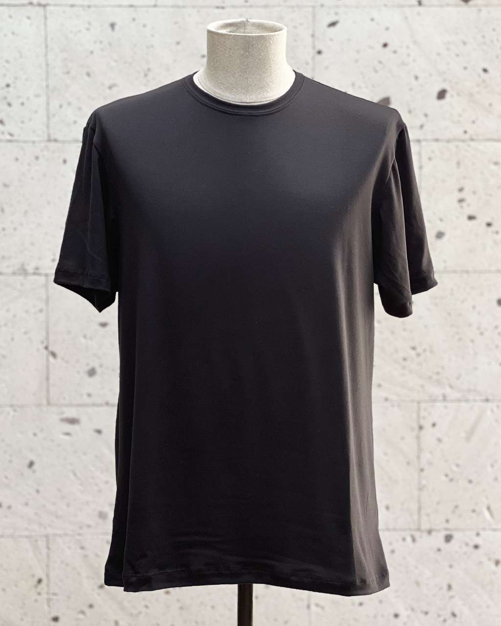 Polera Hombre cuello redondo negro