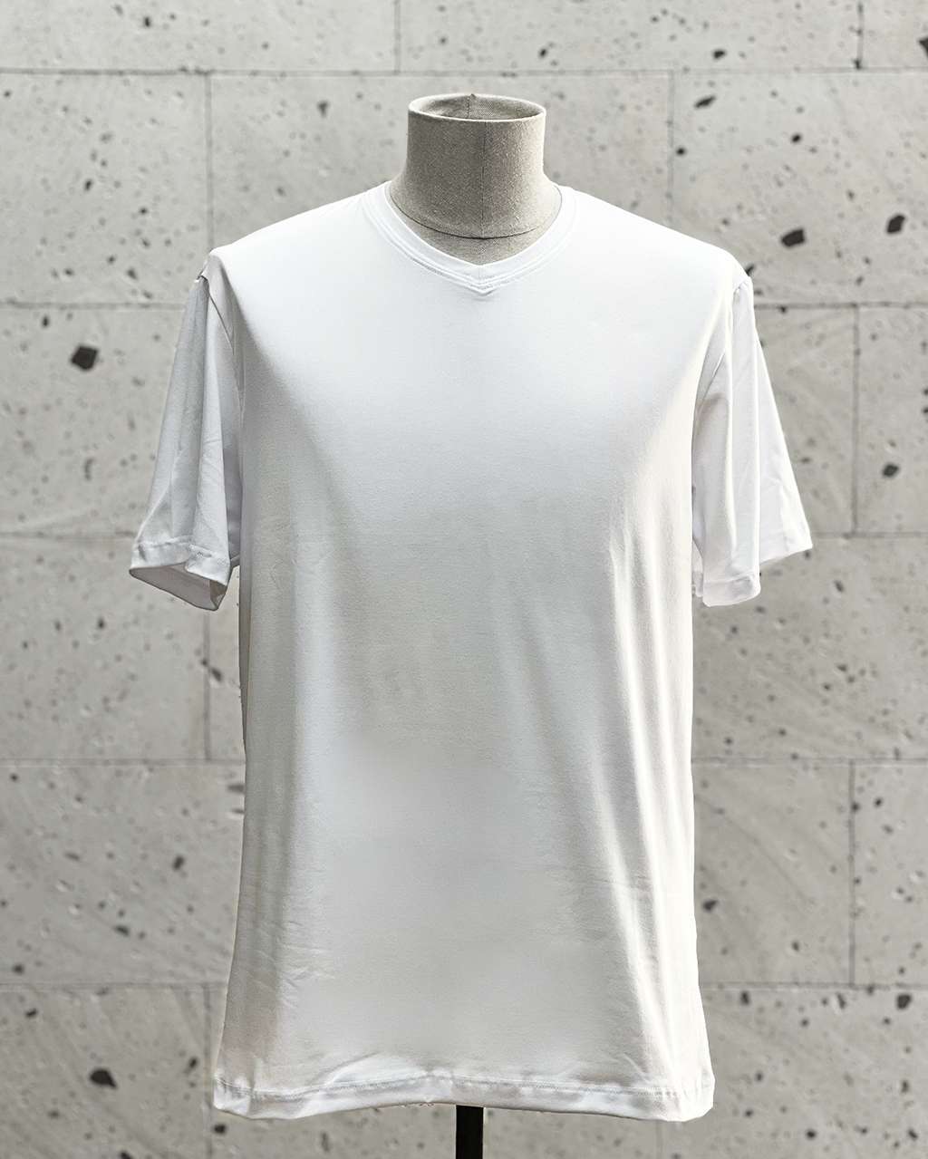 Polera Hombre cuello V blanco