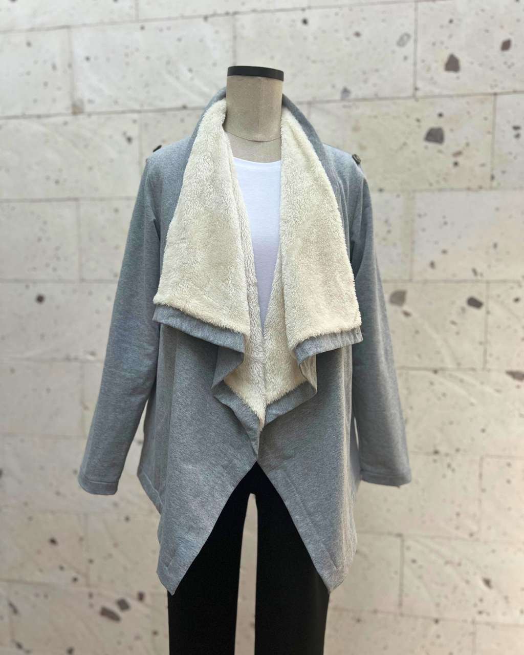 Cardigan Fleece